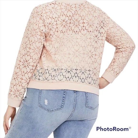 Torrid size 3 womens Bomber Jacket Coat Pink Floral Lace Cotton Blend Womens - Picture 13 of 14